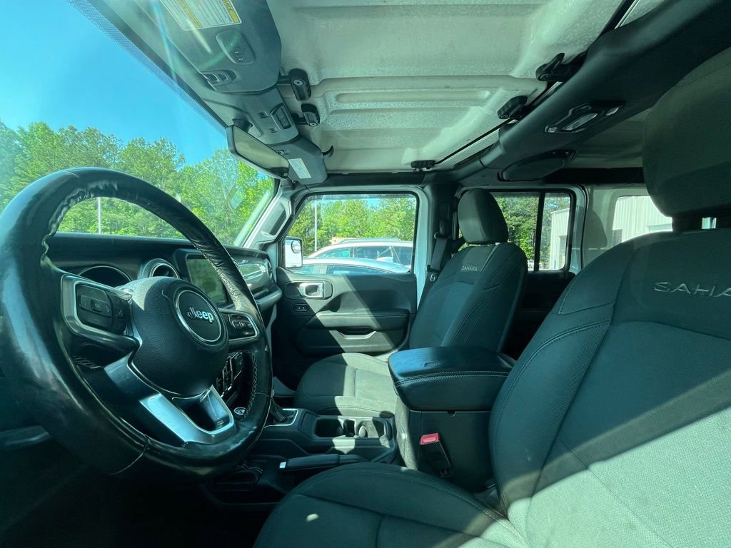 Used 2019 Jeep Wrangler Unlimited Sahara AWD/4WD image 9