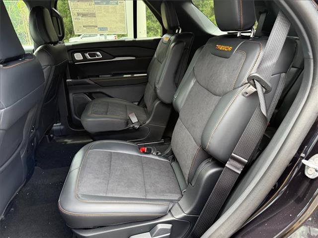 New 2026 Ford Explorer Tremor w/ Tremor Ultimate Package AWD/4WD image 33
