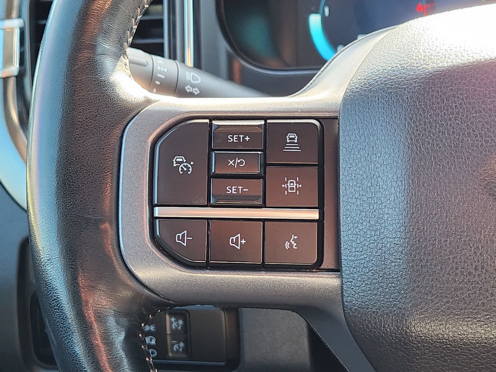 Used 2023 Ford F250 Lariat w/ Tow Technology Package AWD/4WD image 28