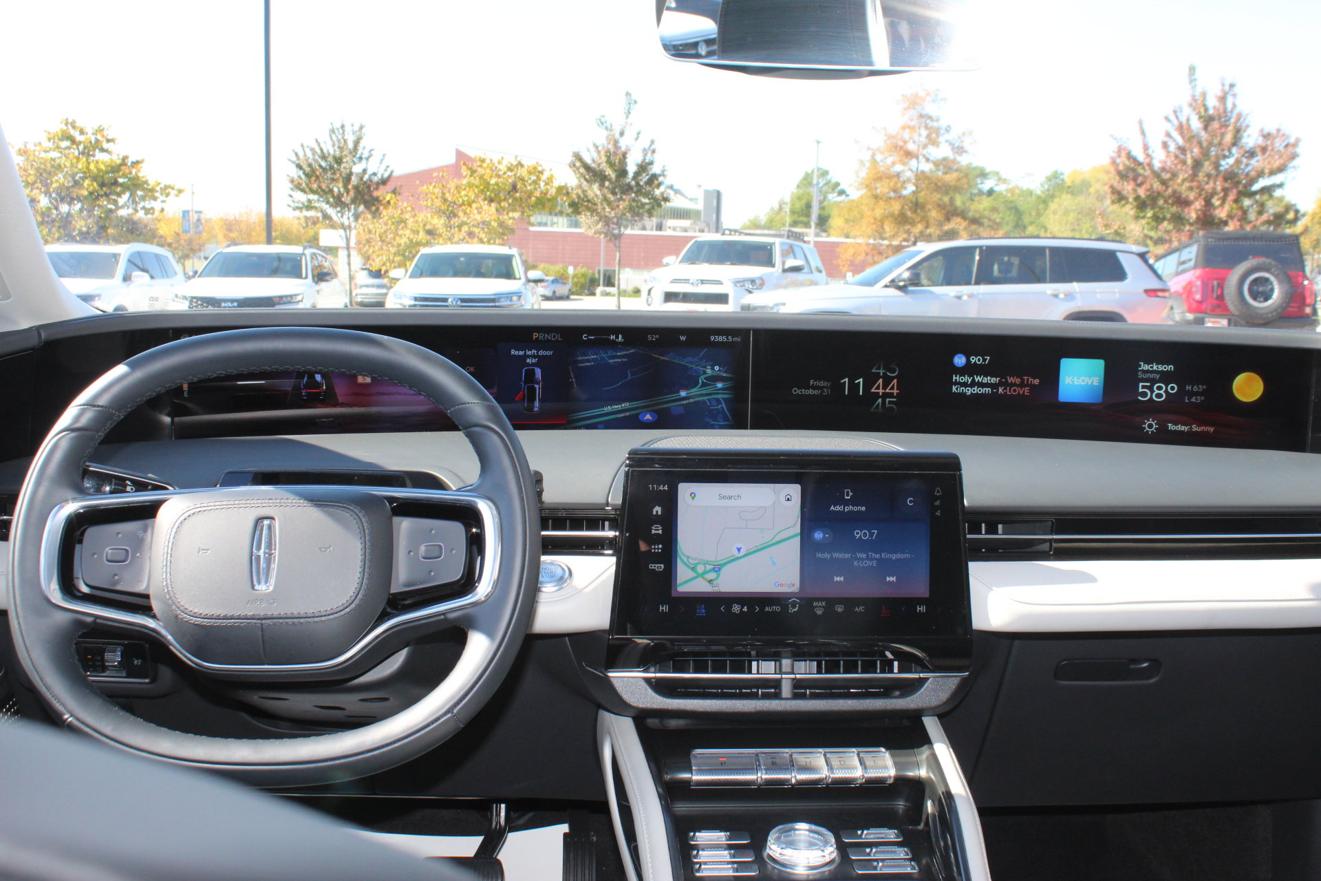 Used 2024 Lincoln Nautilus Reserve w/ Equipment Group 203A image 26