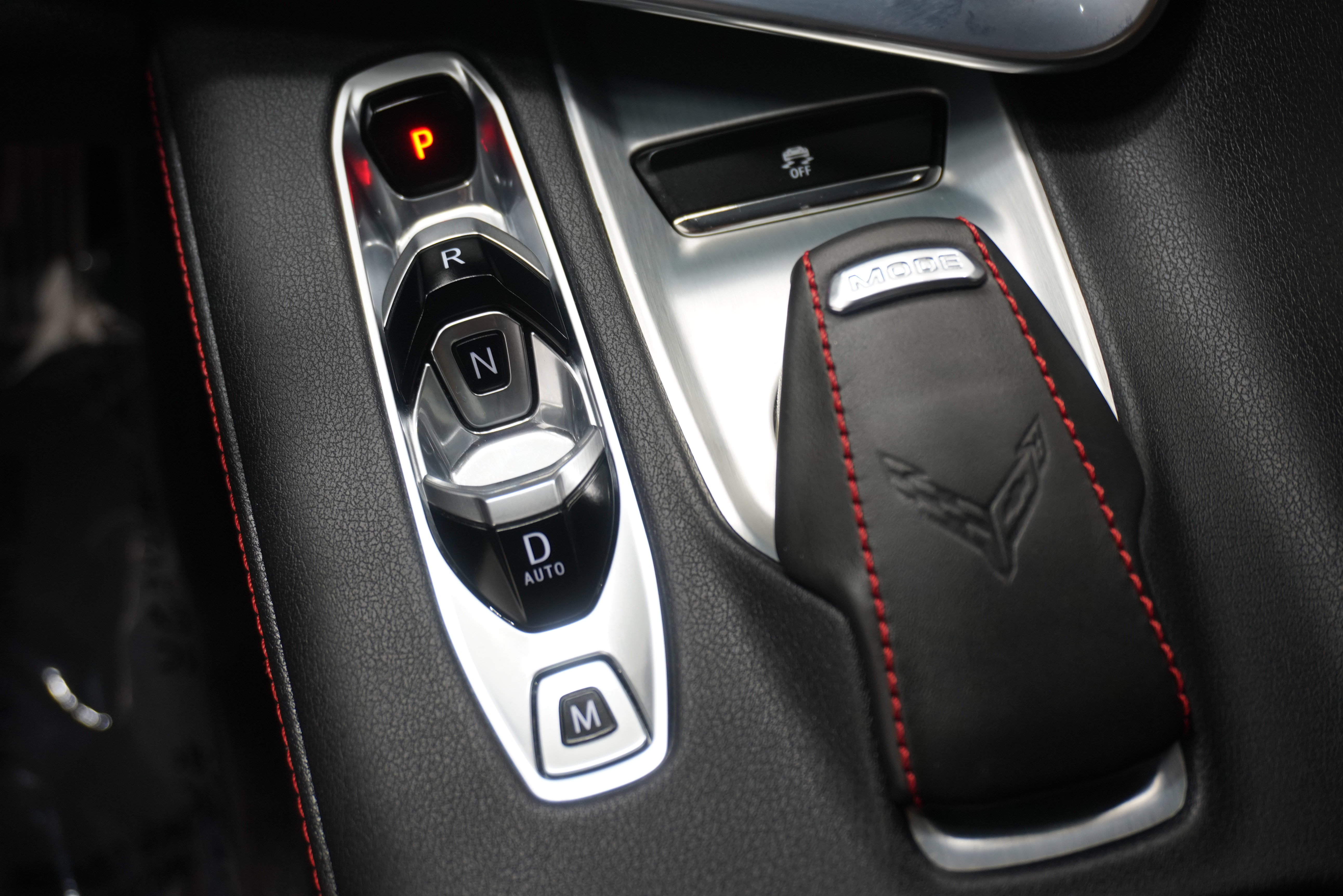 Used 2023 Chevrolet Corvette Stingray Convertible w/ 1LT RWD image 18