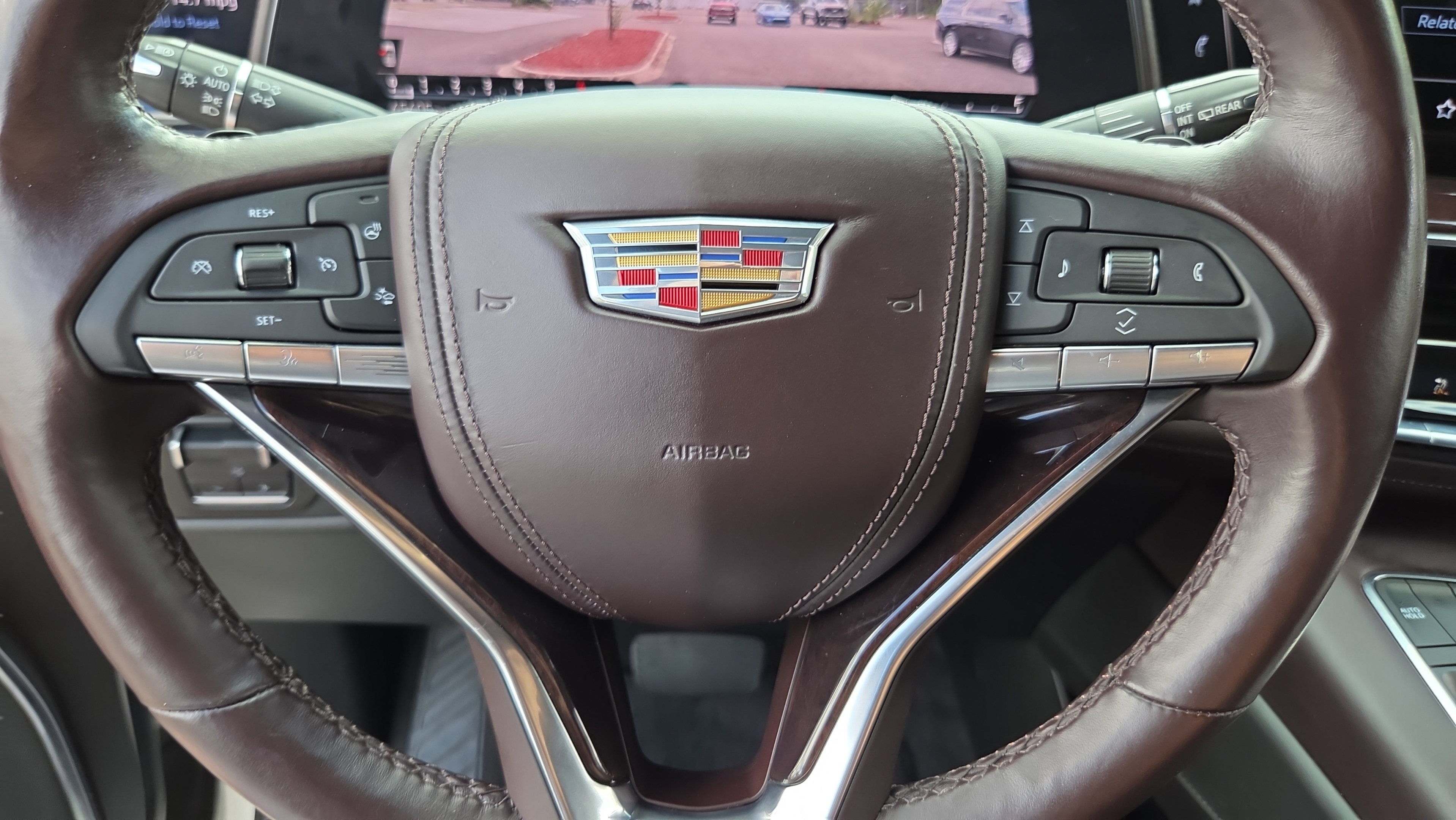 Used 2021 Cadillac Escalade ESV Sport Platinum w/ Heavy-Duty Trailer Package AWD/4WD image 25