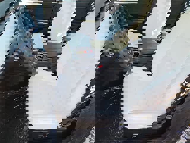 Used 2023 Tesla Model 3 Standard Range image 16