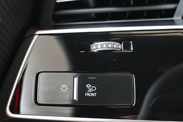 New 2026 Audi SQ8 Premium Plus AWD/4WD image 24