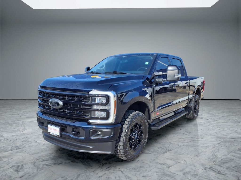 Used 2024 Ford F250 Lariat w/ Black Appearance Package AWD/4WD image 3