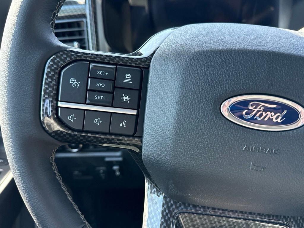 New 2026 Ford F250 Lariat w/ Black Appearance Package AWD/4WD image 17