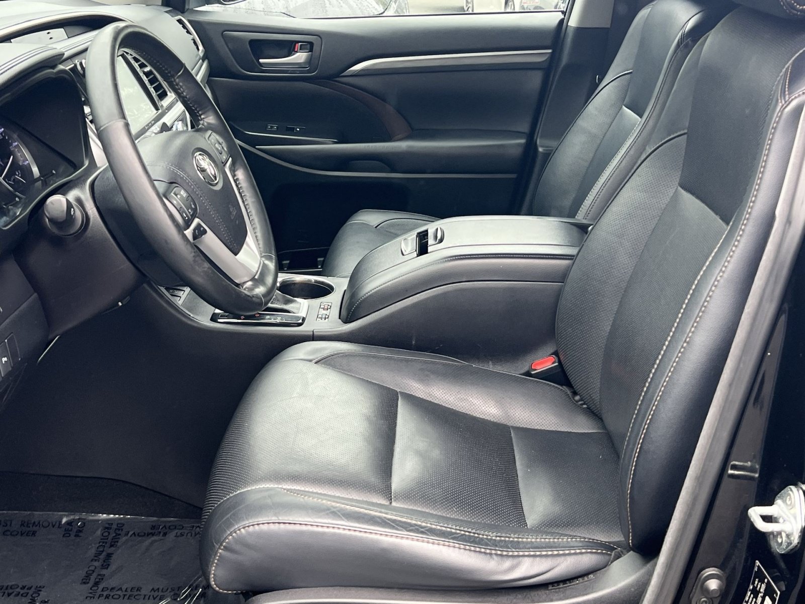 Used 2018 Toyota Highlander Limited Platinum AWD/4WD image 13