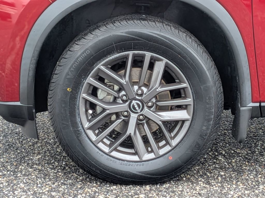 Used 2023 Nissan Rogue S FWD image 33