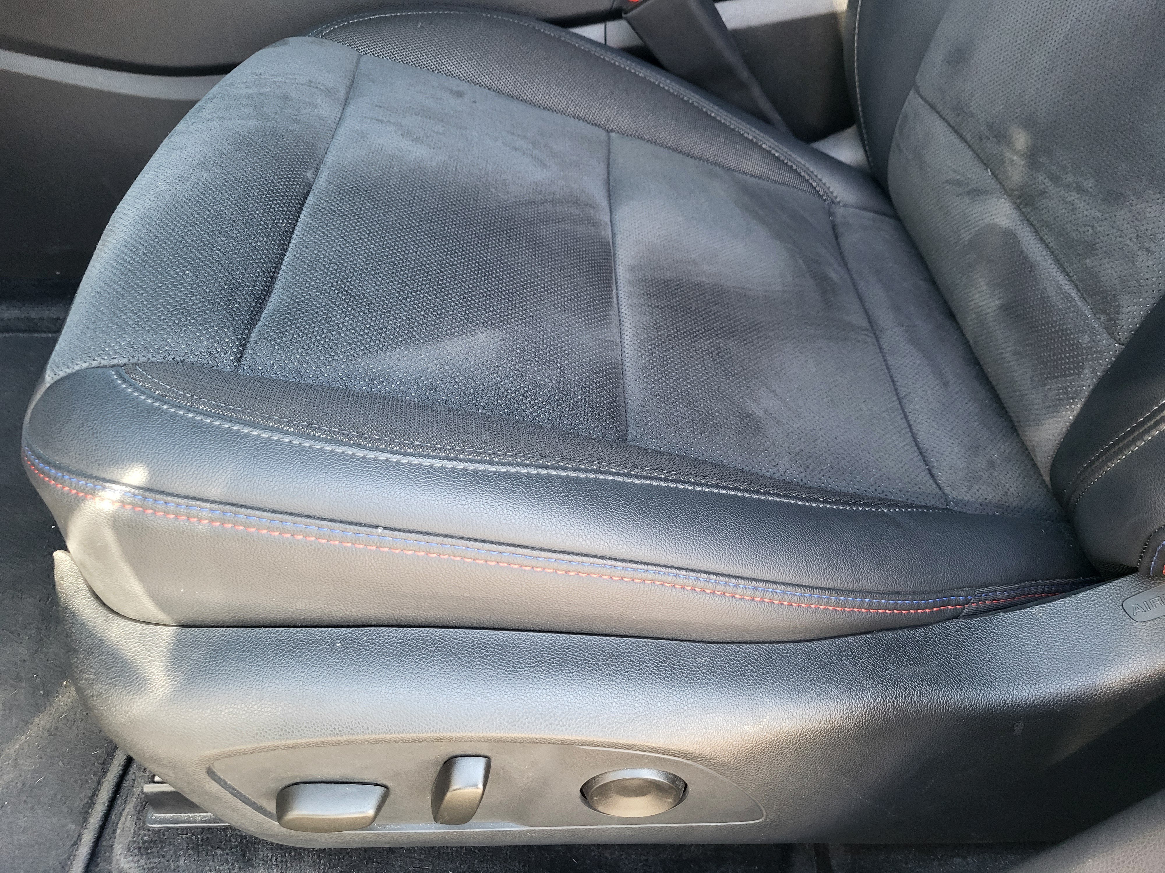 Used 2024 Chevrolet Blazer EV RS AWD/4WD image 19