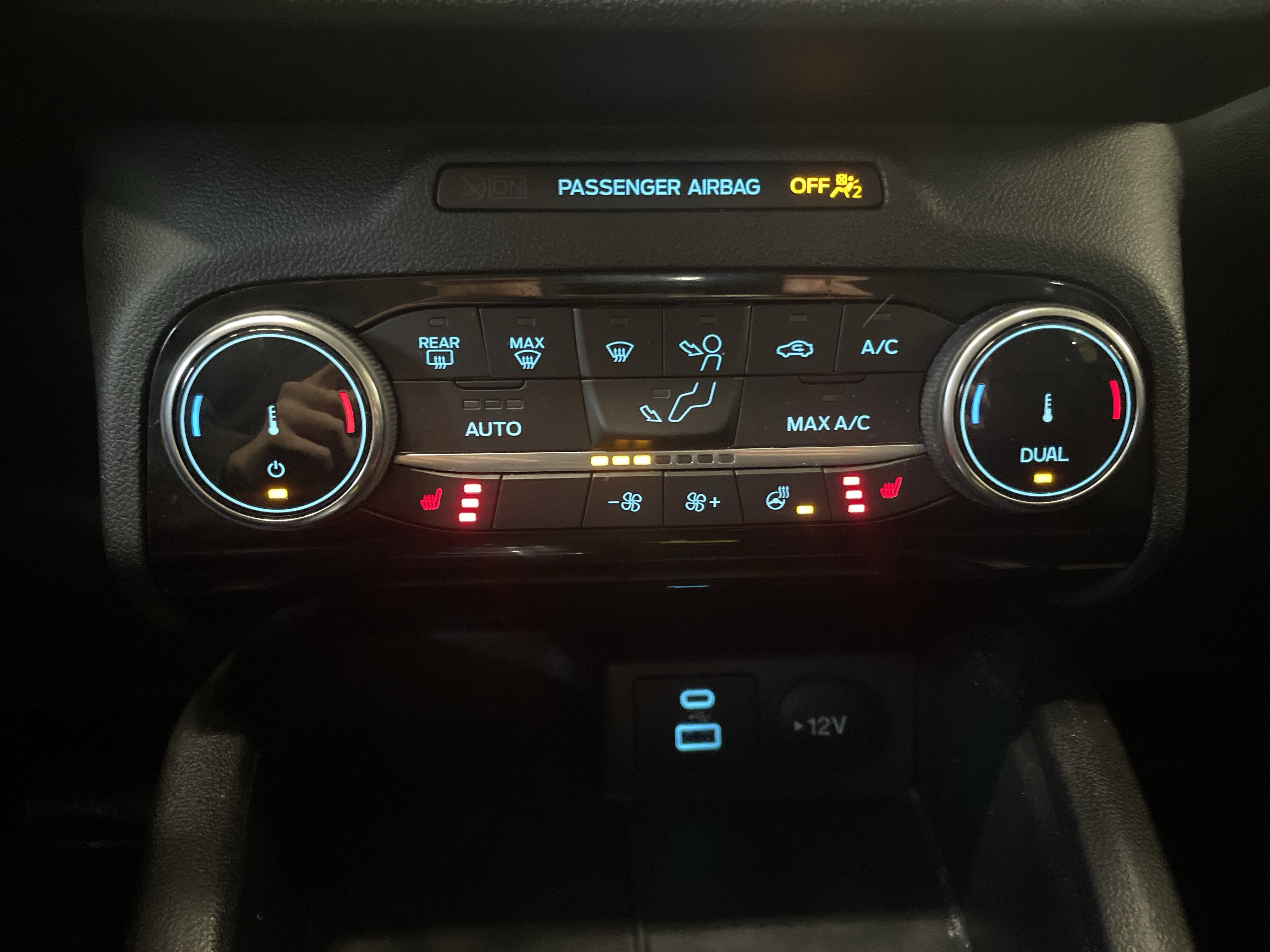 Used 2022 Ford Escape SEL image 20