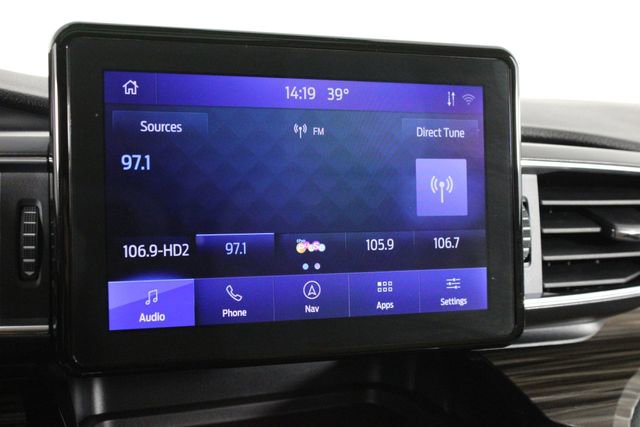 Used 2022 Ford Explorer Limited w/ Equipment Group 301A image 35