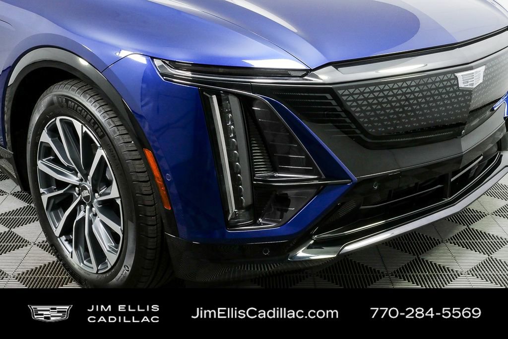 Used 2024 Cadillac Lyriq Sport w/ Nappa Leather Package image 39