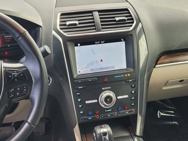 Certified 2019 Ford Explorer Limited w/ Ford Safe & Smart Package AWD/4WD image 17