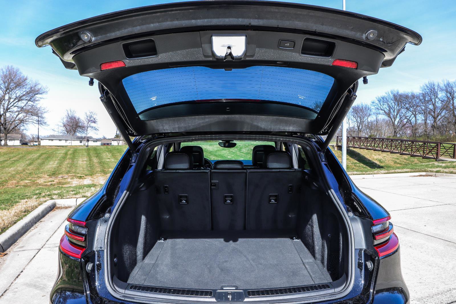 Used 2017 Porsche Macan image 19