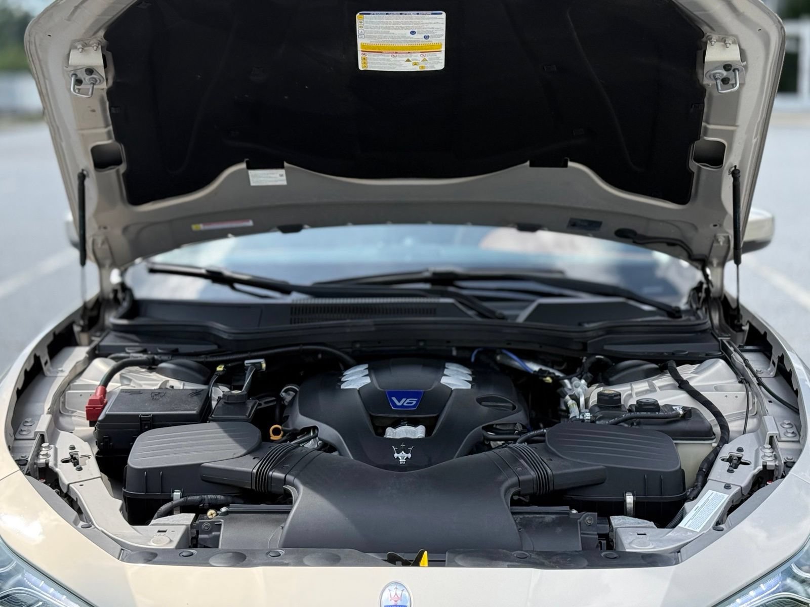 Used 2017 Maserati Ghibli S RWD image 50