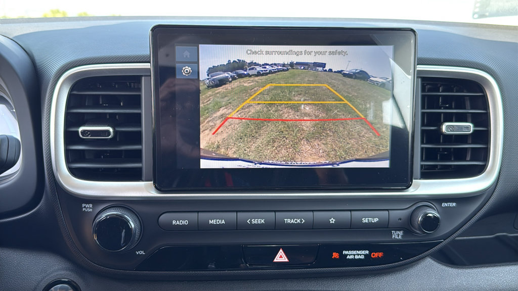 New 2026 Hyundai Venue SEL FWD image 24