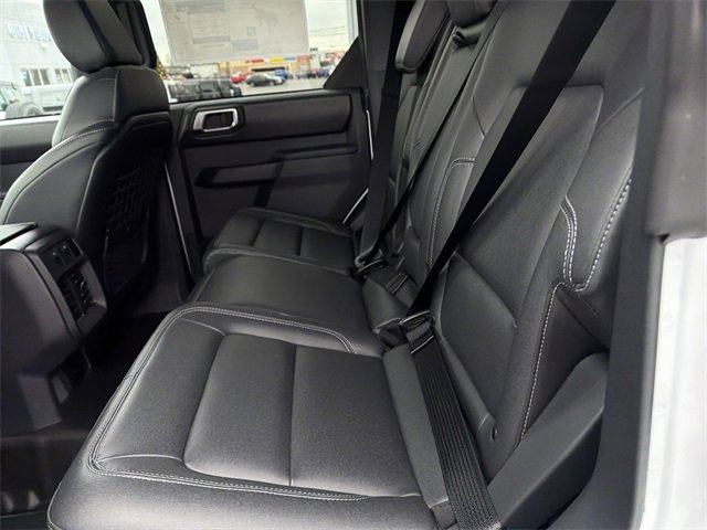 New 2025 Ford Bronco Badlands image 13