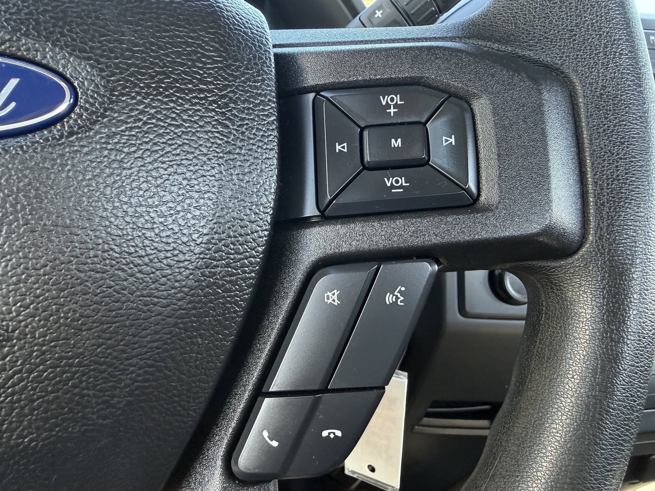 Used 2018 Ford F150 XL w/ Equipment Group 101A Mid AWD/4WD image 23