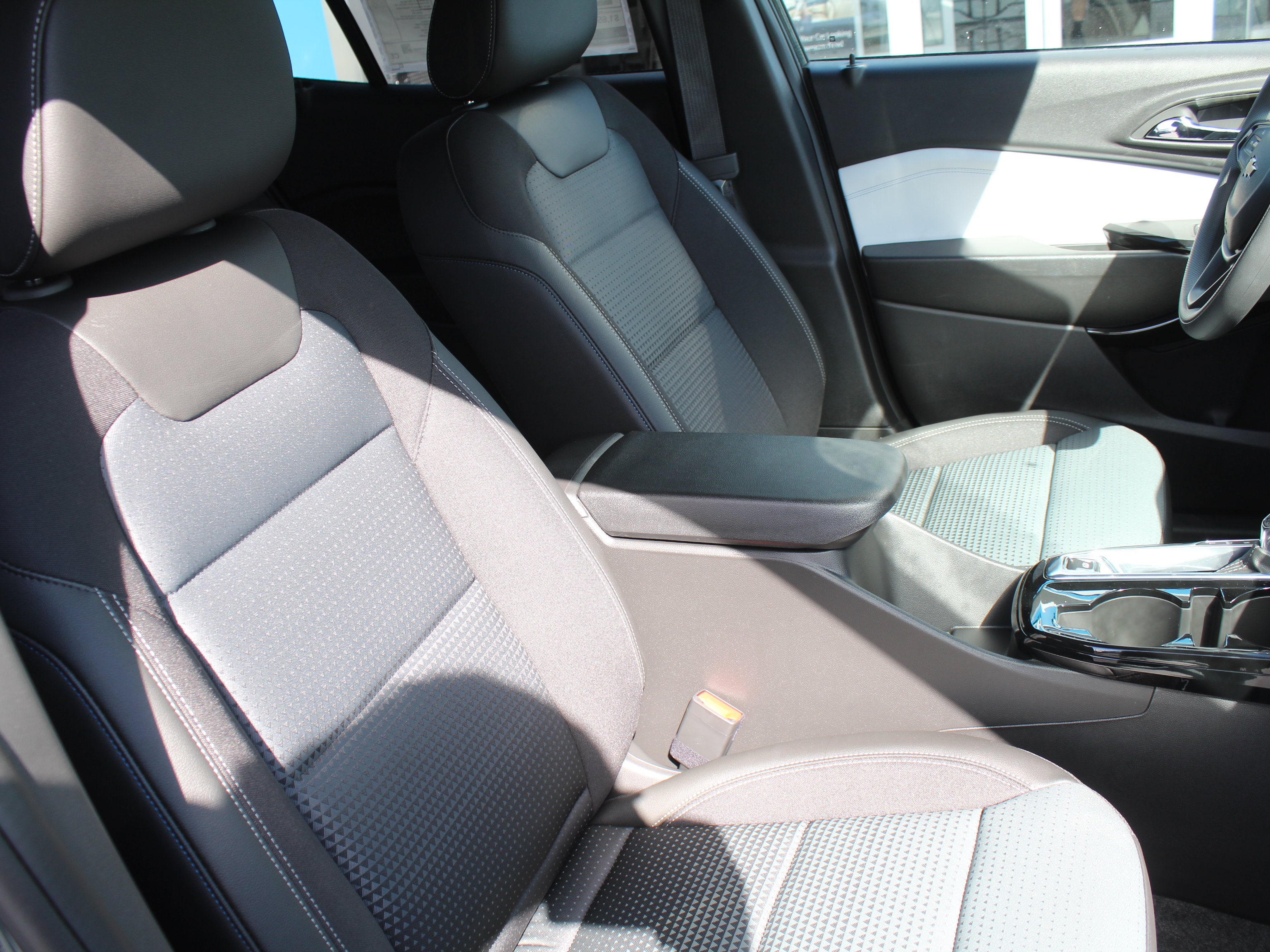 New 2026 Chevrolet Trax LT FWD image 18
