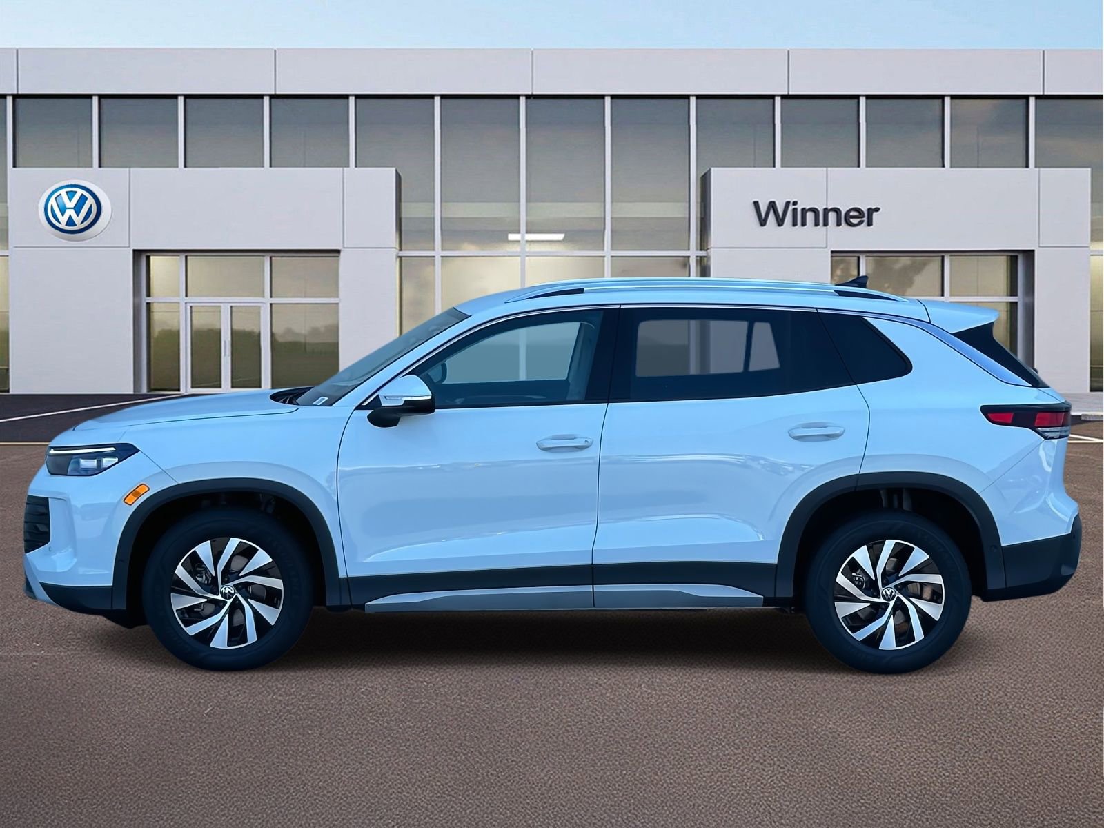 New 2025 Volkswagen Tiguan S image 2