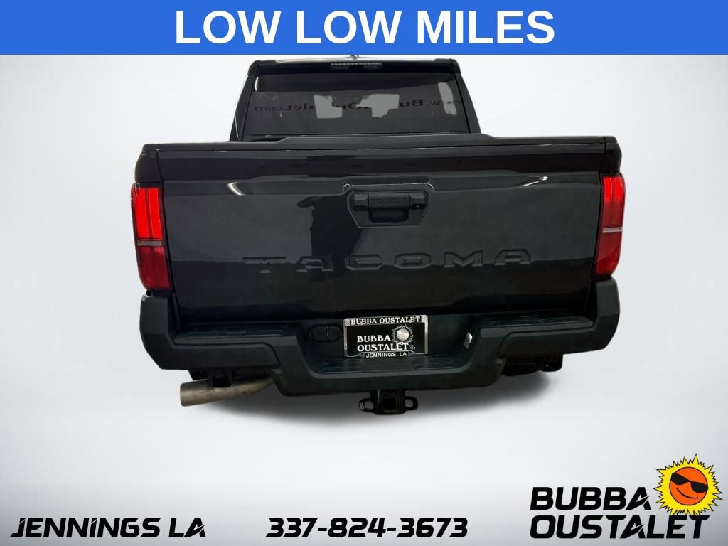 Used 2025 Toyota Tacoma SR image 4