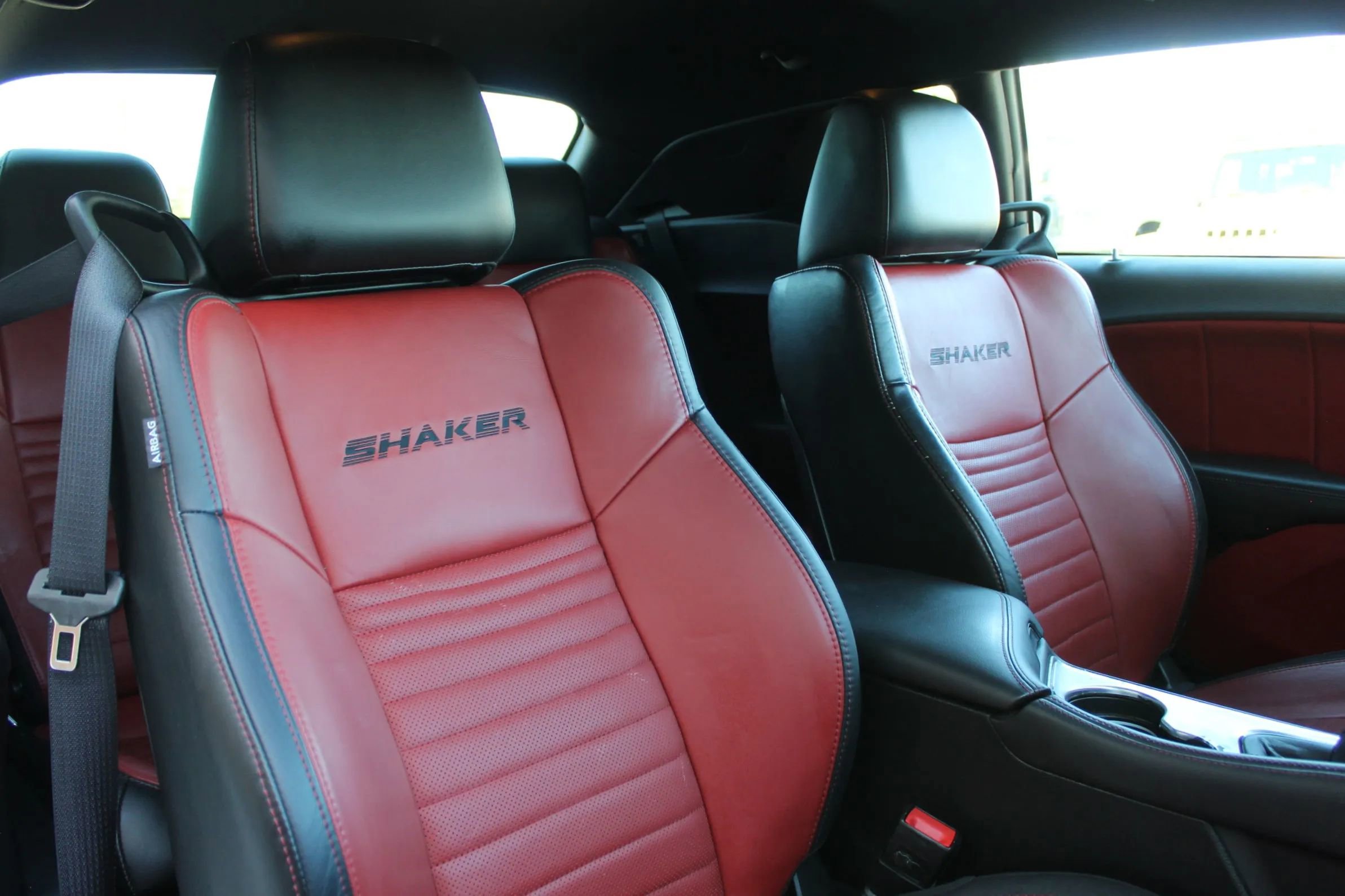 Used 2016 Dodge Challenger R/T Plus image 25