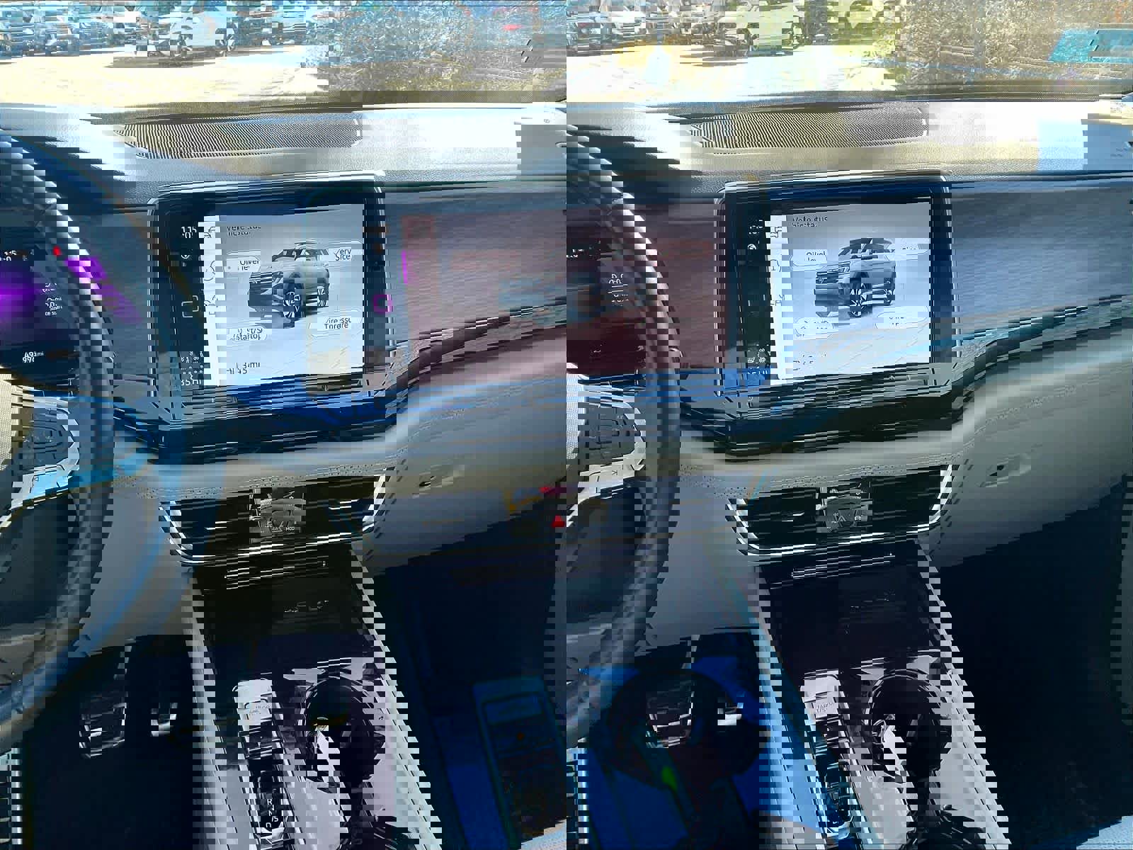 Certified 2024 Volkswagen Atlas SEL Premium R-Line image 19