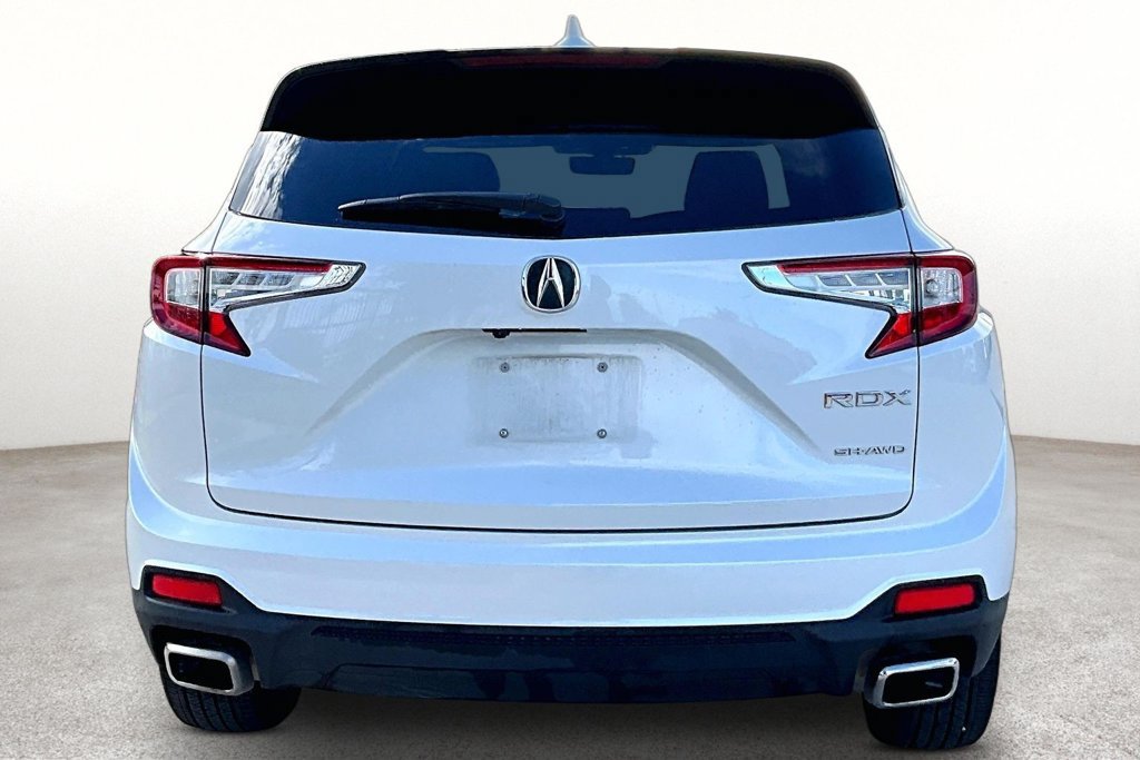 Used 2025 Acura RDX SH-AWD image 4