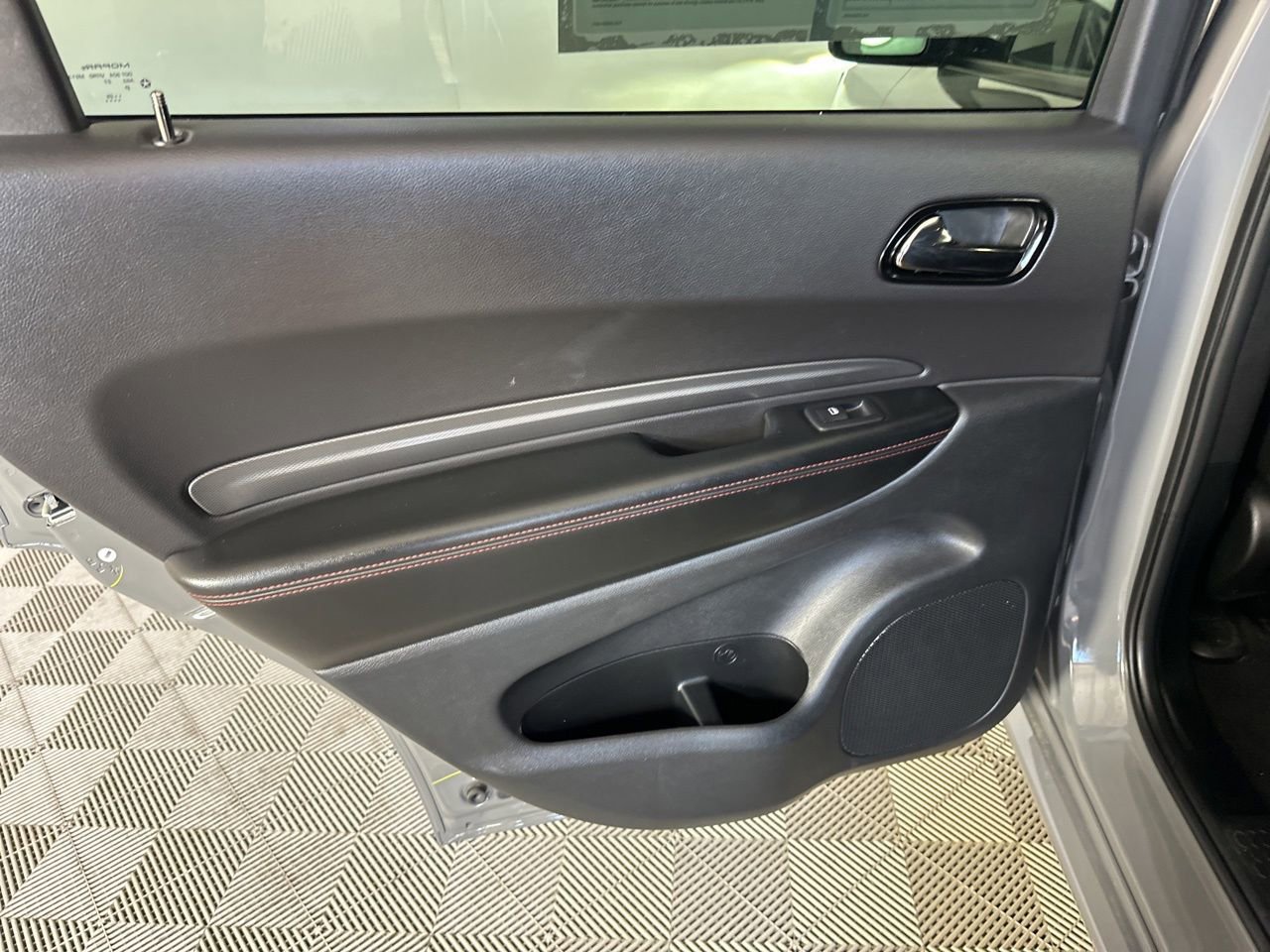 Used 2025 Dodge Durango GT image 26