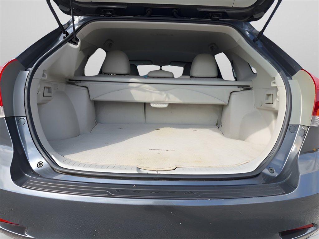 Used 2013 Toyota Venza XLE image 24