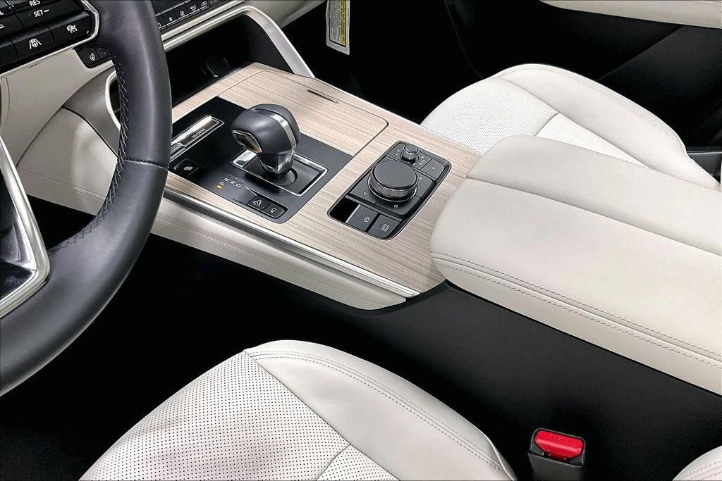 Used 2025 MAZDA CX-90 Plug-In Hybrid w/ Premium Plus image 17