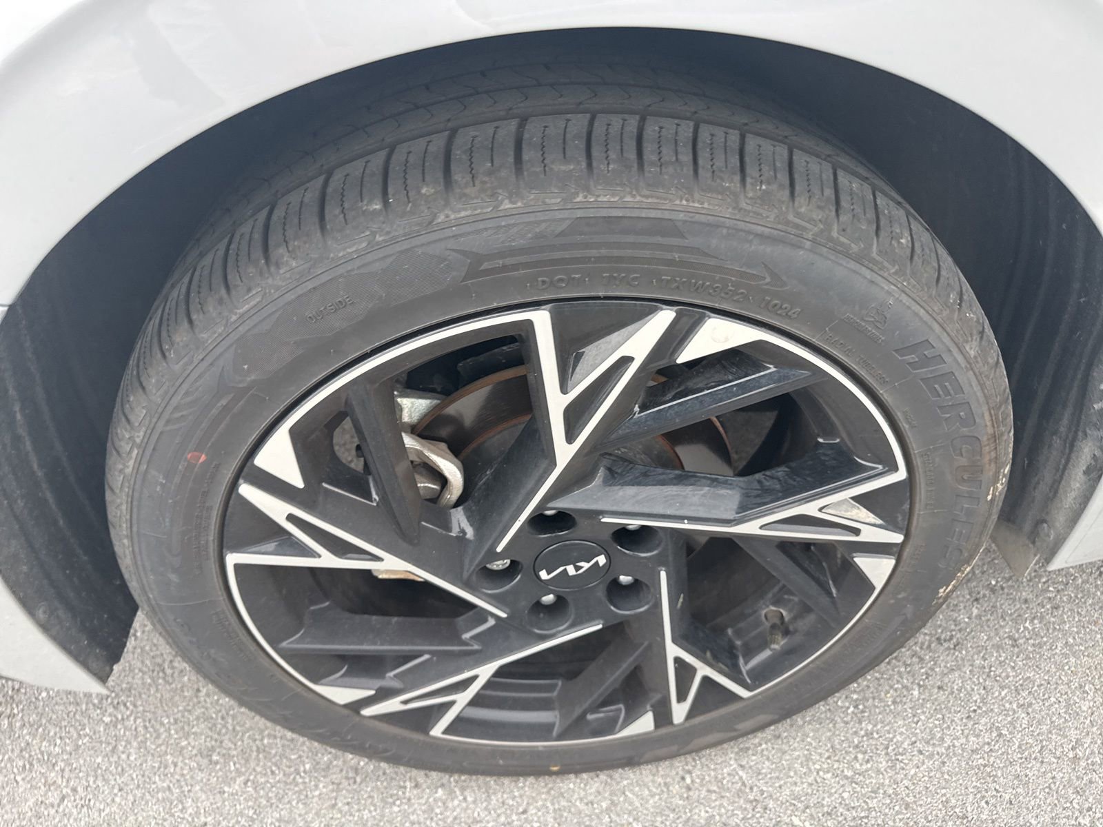 Used 2025 Kia K5 GT-Line image 4