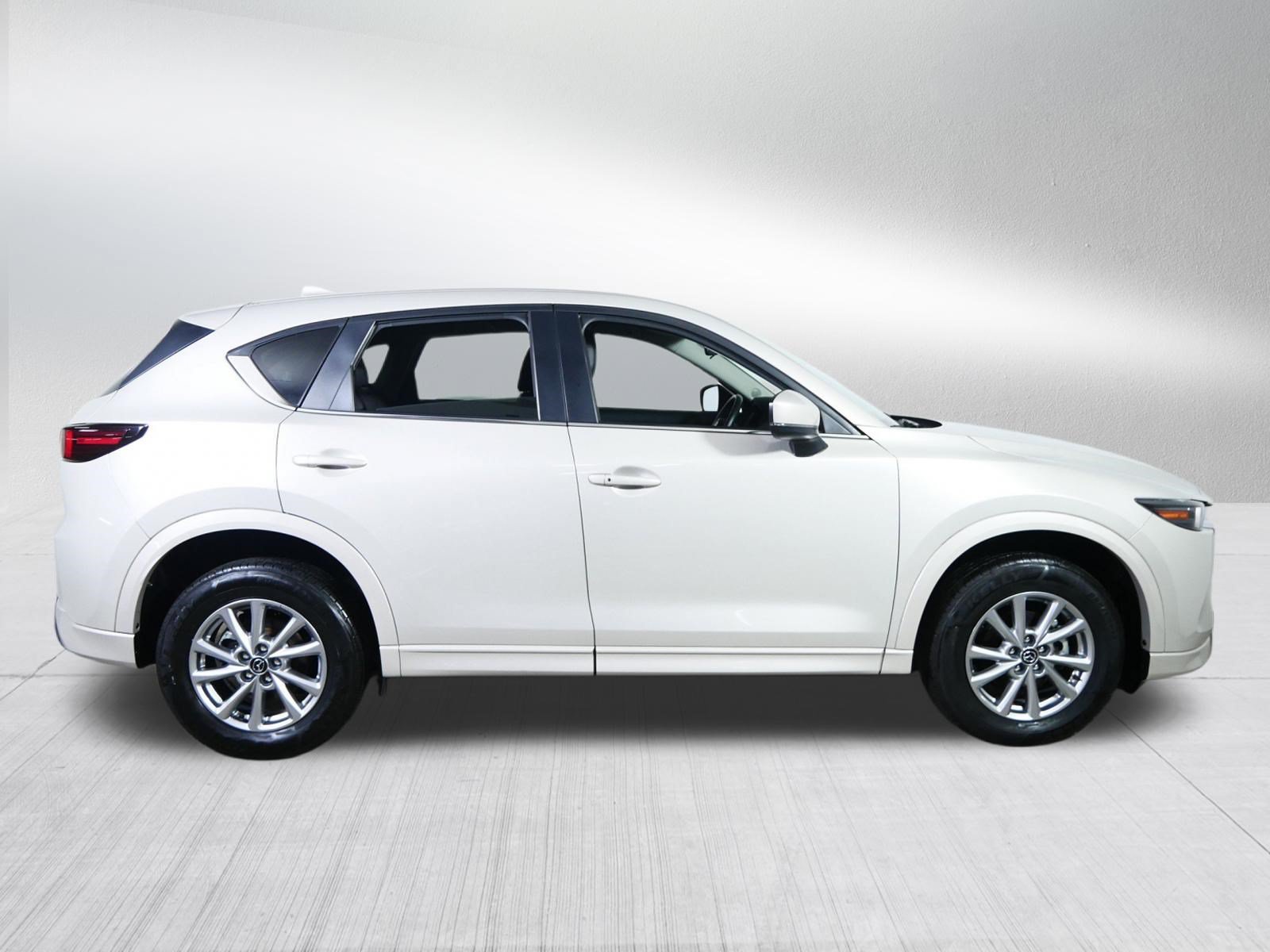Used 2025 MAZDA CX-5 AWD 2.5 S w/ Select Package image 8