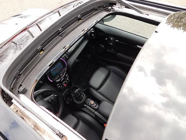 Used 2021 MINI Cooper S w/ 6.5" Touchscreen Package FWD image 6