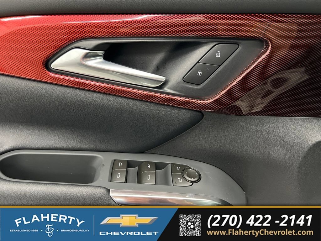 New 2026 Chevrolet Traverse Z71 w/ Driver Confidence Package AWD/4WD image 22
