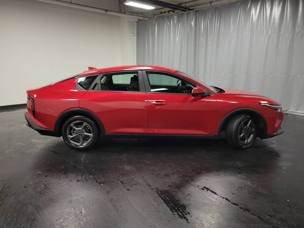 Used 2025 Kia K4 FWD image 9