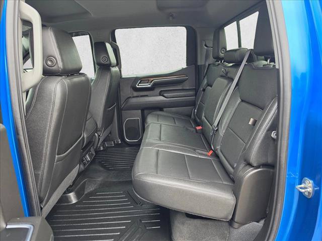 Certified 2022 Chevrolet Silverado 1500 LT w/ Safety Package AWD/4WD image 17