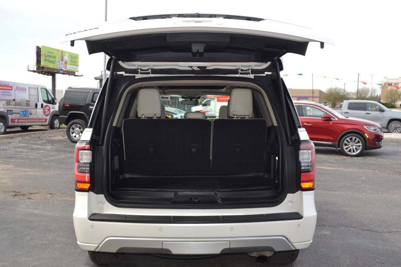 Used 2019 Ford Expedition Platinum image 7