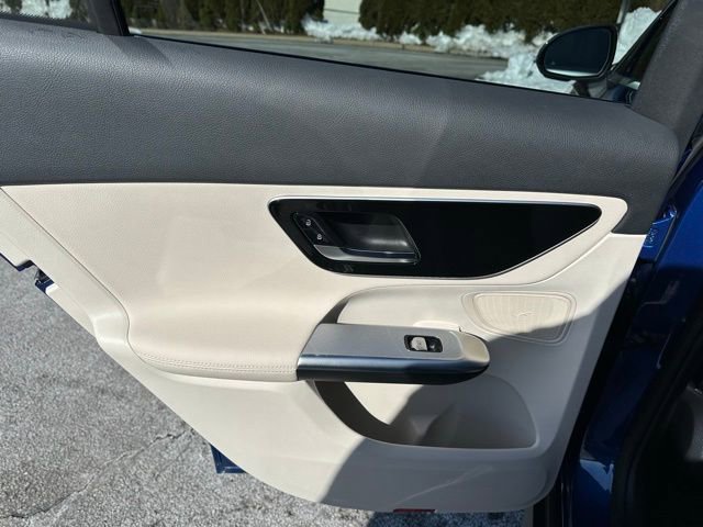 Used 2026 Mercedes-Benz GLC 300 4MATIC image 14