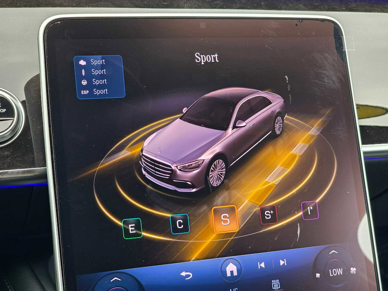 Used 2024 Mercedes-Benz S 580 4MATIC Sedan image 36