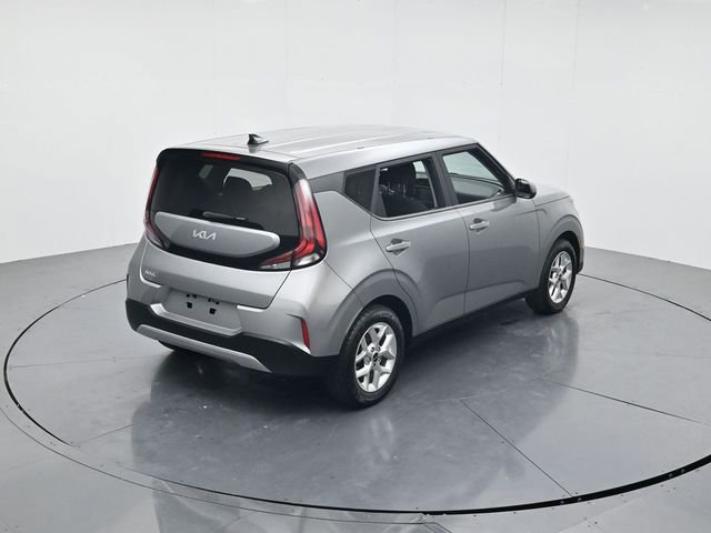 Used 2023 Kia Soul LX w/ LX Technology Package image 39