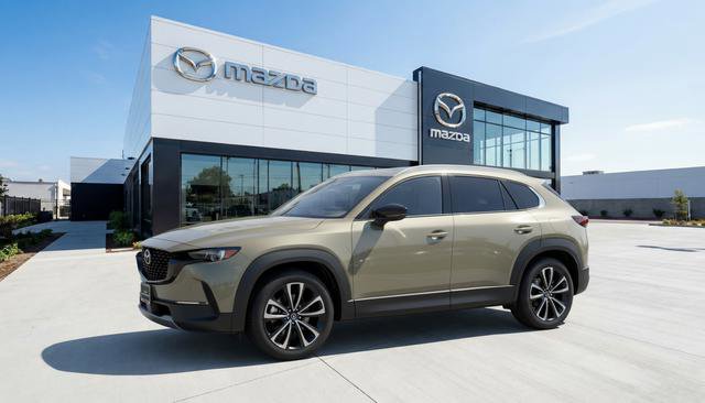 Certified 2025 MAZDA CX-50 AWD 2.5 Turbo w/ Premium Pkg image 5
