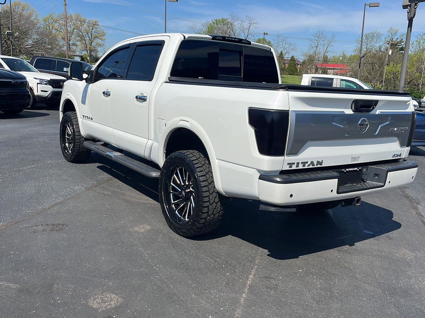 Used 2021 Nissan Titan Platinum Reserve w/ Moonroof Package AWD/4WD image 3