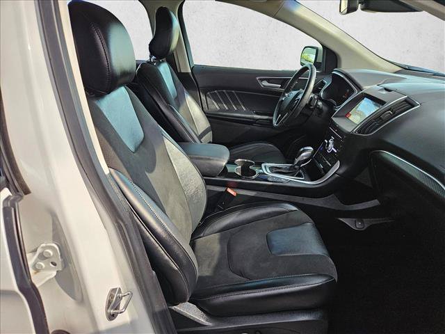 Used 2018 Ford Edge Sport w/ Equipment Group 401A AWD/4WD image 16