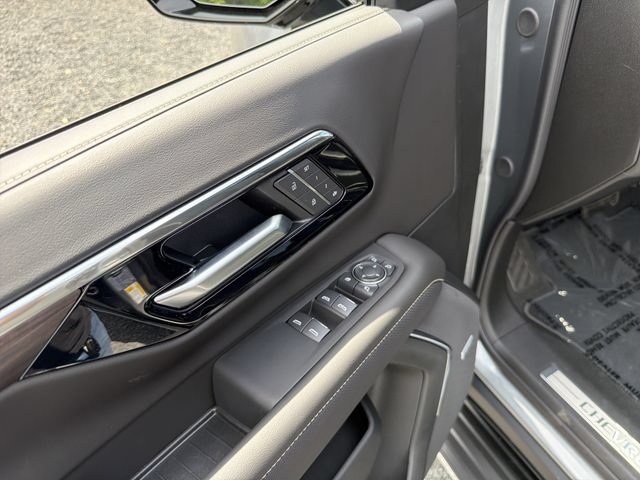 New 2026 Chevrolet Tahoe Premier w/ Sun And Tow Package AWD/4WD image 15