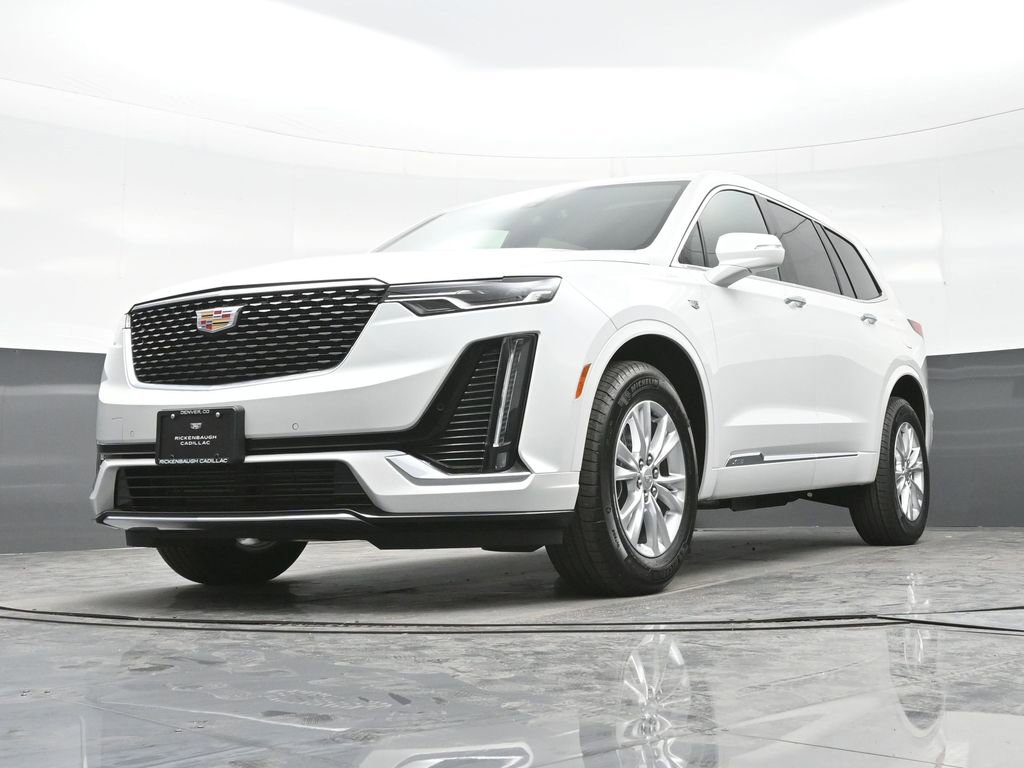 New 2025 Cadillac XT6 Luxury w/ LPO, Floor Liner Package AWD/4WD image 19