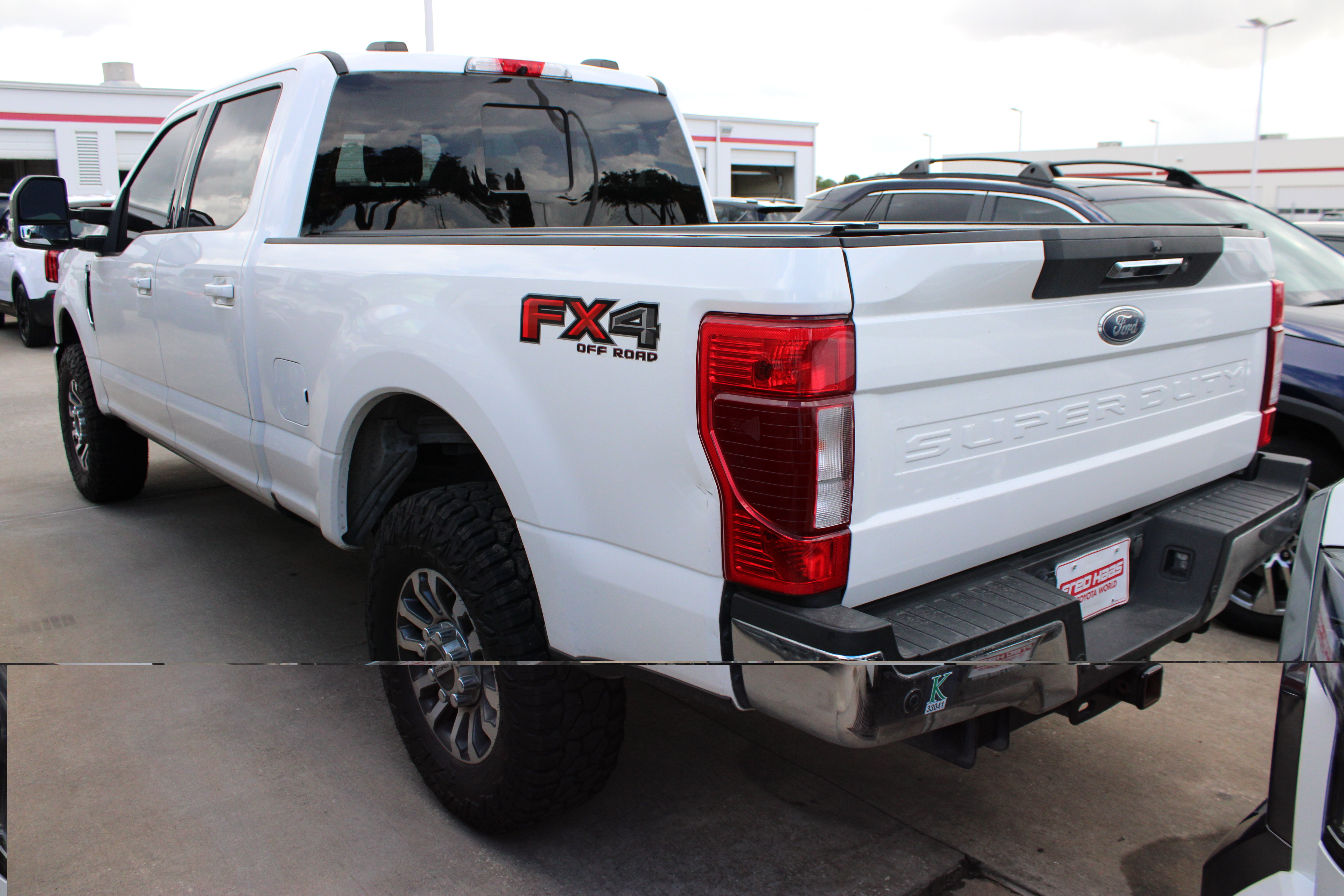 Used 2022 Ford F250 Lariat w/ Lariat Value Package AWD/4WD image 8