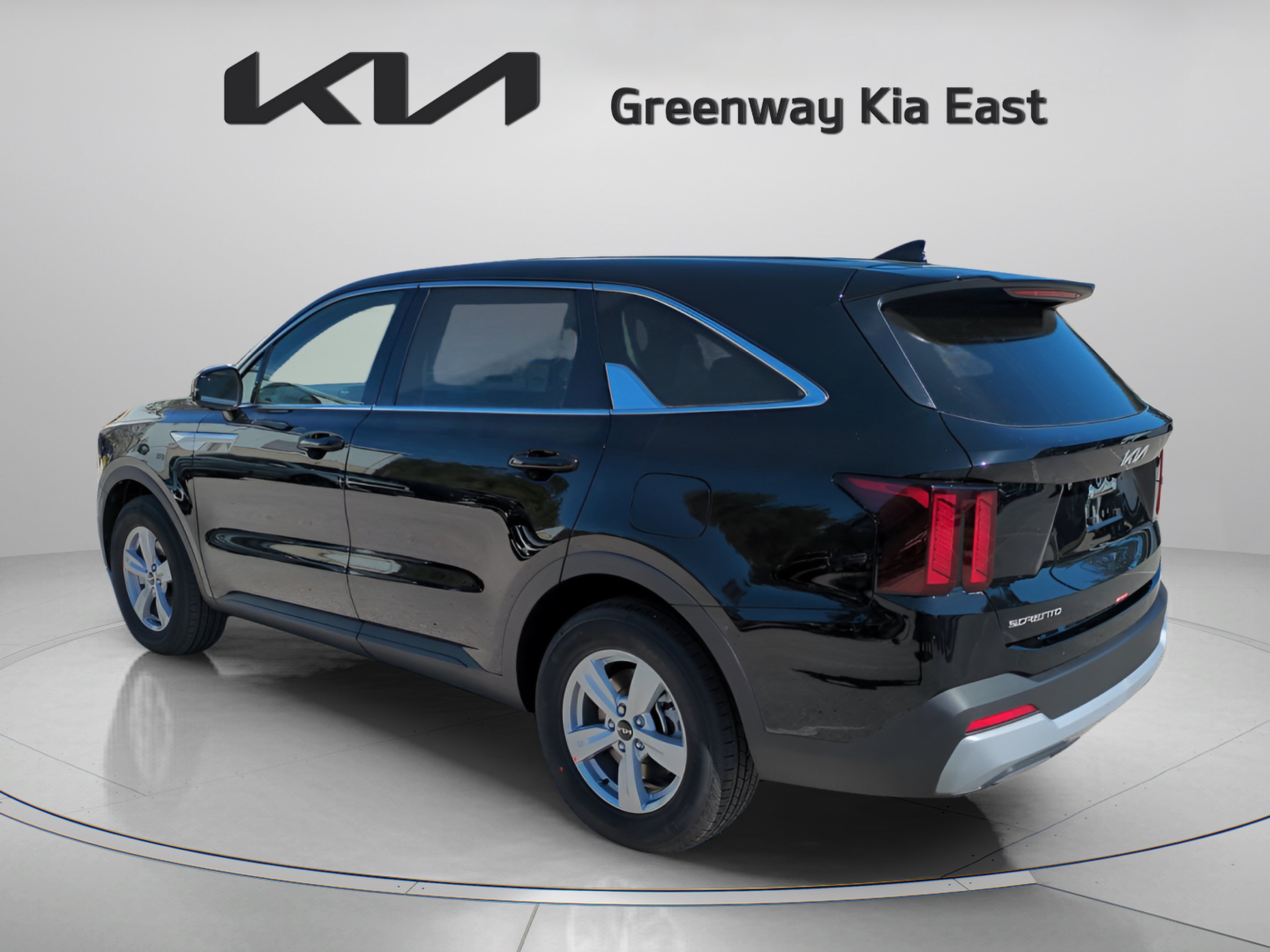 Certified 2026 Kia Sorento LX FWD image 7