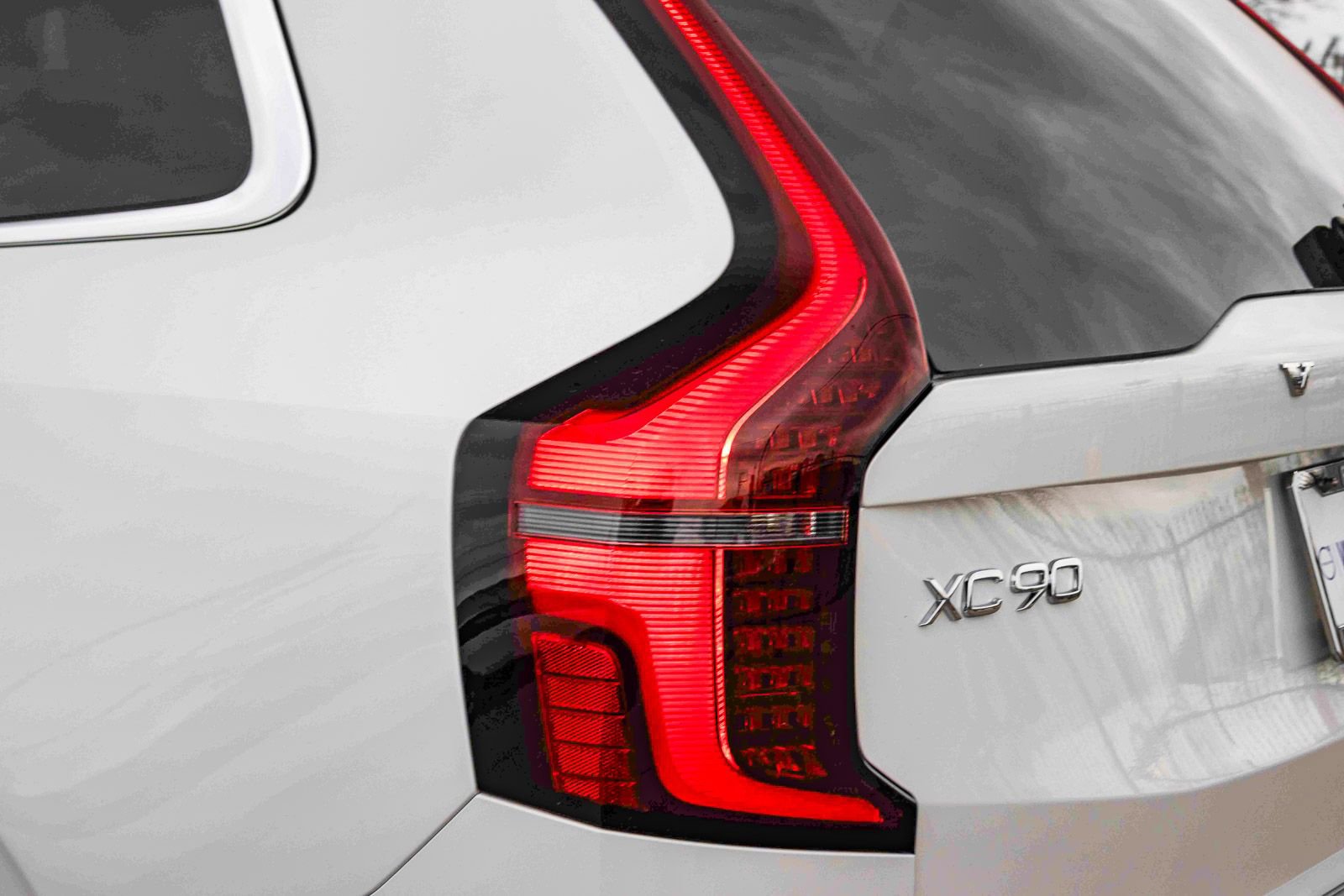 New 2026 Volvo XC90 B6 Ultra w/ Lounge Package image 11