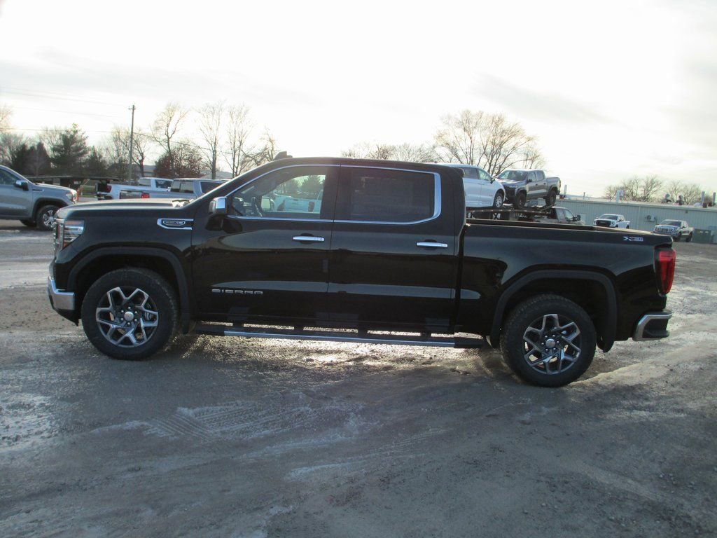 New 2026 GMC Sierra 1500 SLT w/ SLT Premium Plus Package image 9